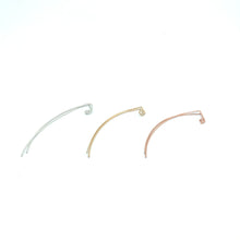 Load image into Gallery viewer, Dot Threader Earrings